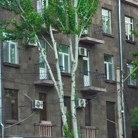 Прекрасная 4-Ех Комнатная Квартира В Самом Центре Γιερεβάν Εξωτερικό φωτογραφία